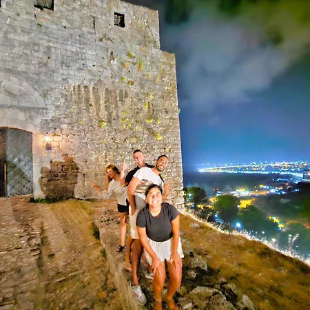 Hostel & Day Tours
