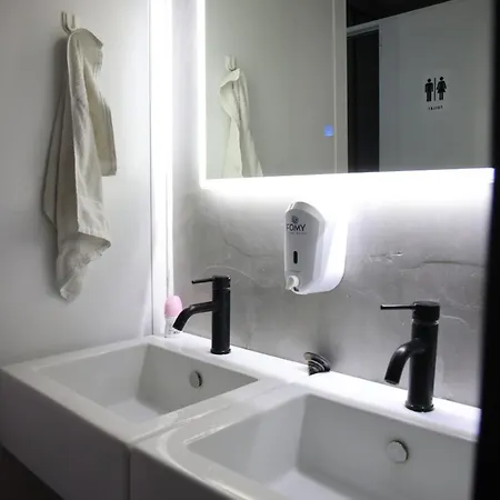 & Day Tours Ostello Shkodër