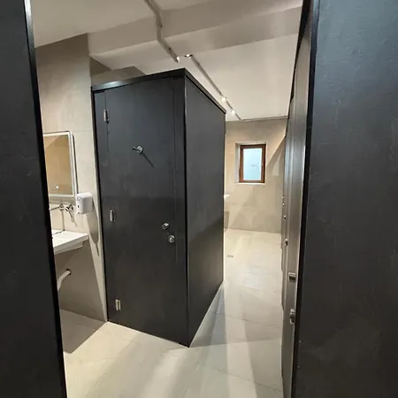 & Day Tours Ostello *