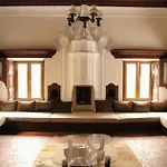 بيت شباب & Day Tours *