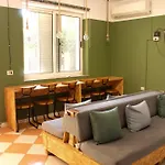 بيت شباب & Day Tours