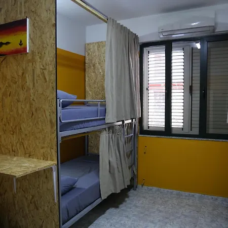 Hostel & Day Tours *