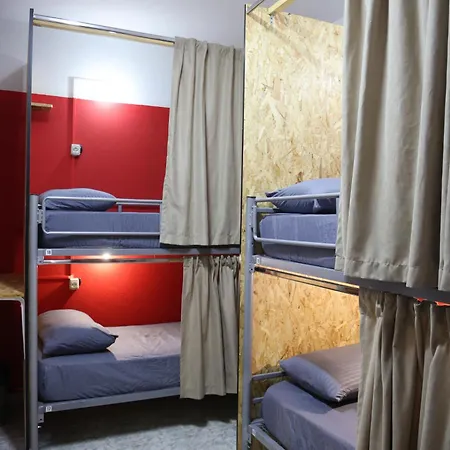 & Day Tours Hostel Σκόδρα