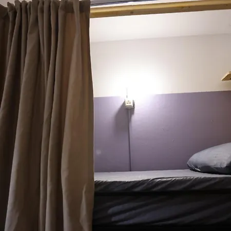 旅馆 & Day Tours *