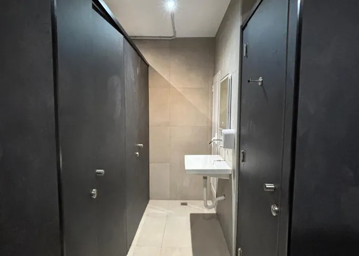 & Day Tours Hostal *