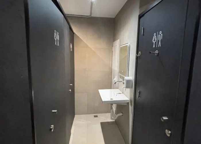 & Day Tours بيت شباب شكودر