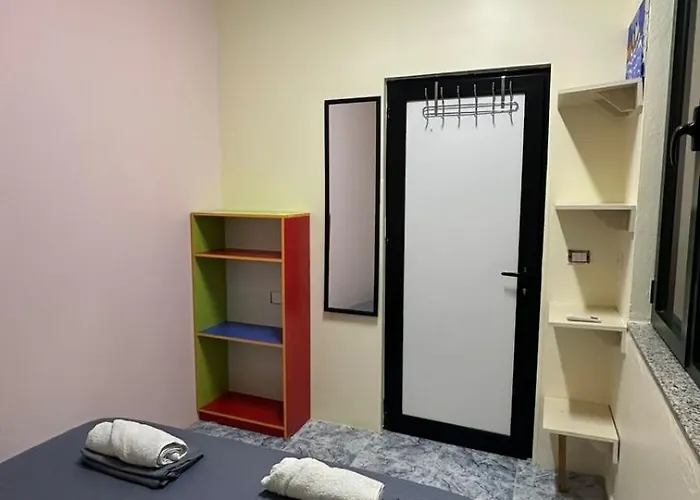 & Day Tours شكودر